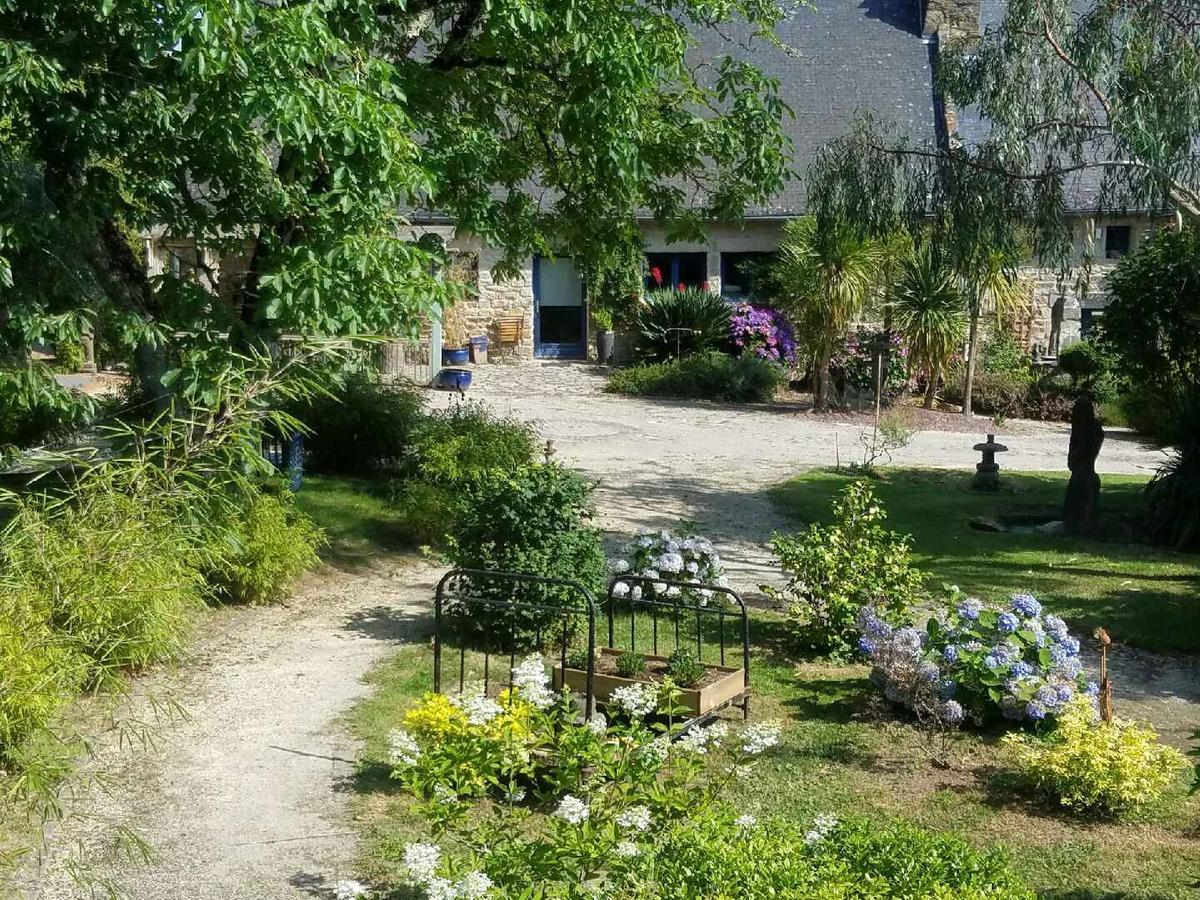 Le Domaine De Saint-Thomin Bed and Breakfast Nostang Buitenkant foto