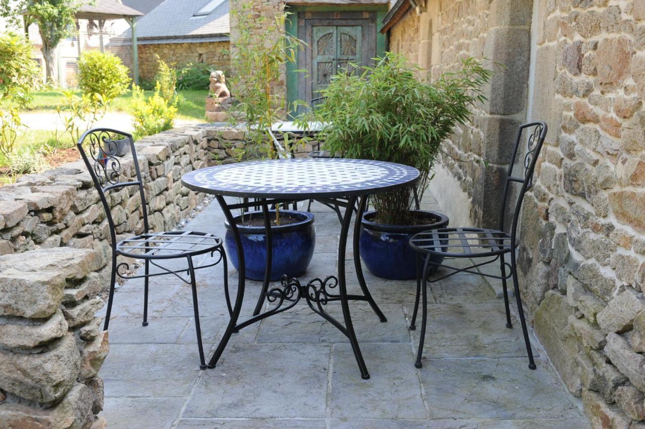 Le Domaine De Saint-Thomin Bed and Breakfast Nostang Kamer foto